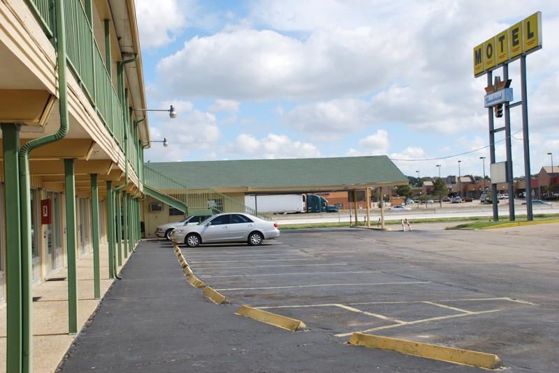 Thunderbird Motel Хилсборо Экстерьер фото